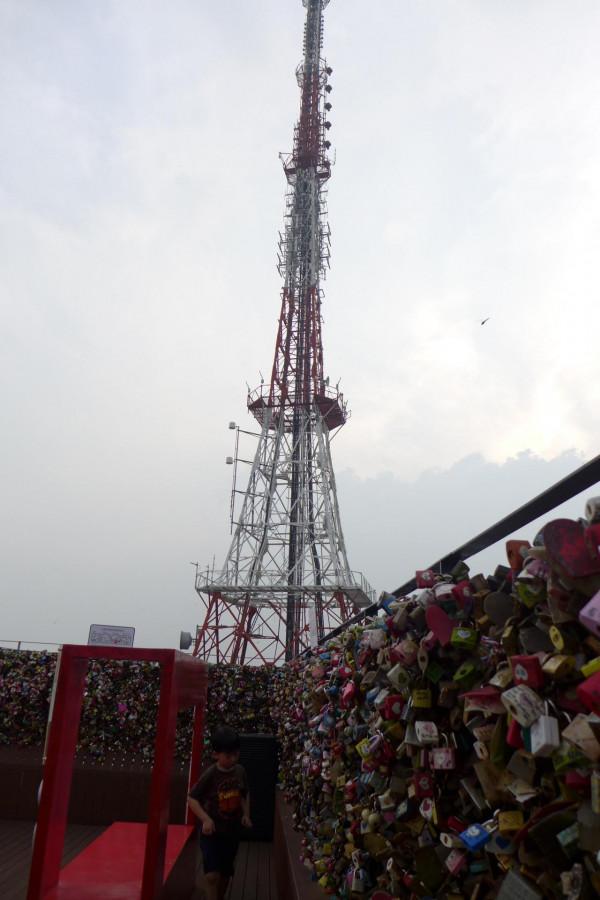 2014韓國遊記：南山塔的鎖頭，鎖不住的愛情