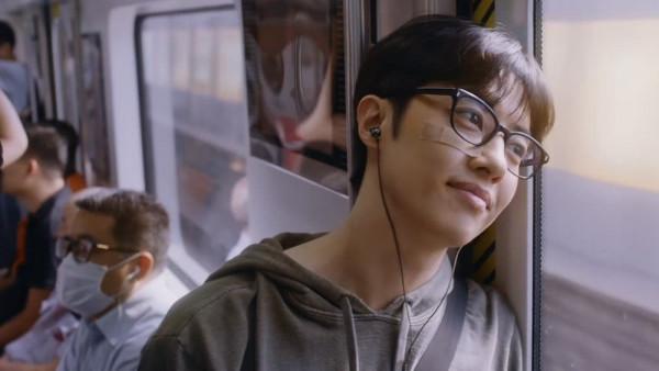 看《半個喜劇》有一半酸楚，愛情一半純粹一半渣，任素汐演繹真愛