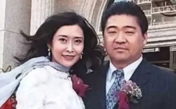 葉玉卿富豪老公破產負債10億元 滿臉白鬍老了10歲