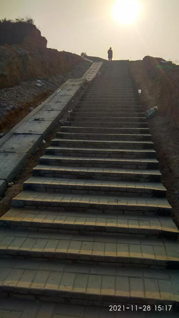 尋訪穆柯寨古遺址 尋訪穆柯寨古遺址