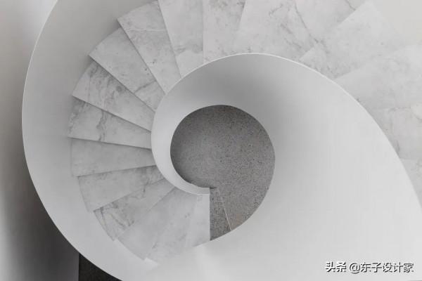 新作丨 ADAM KANE • 極簡剋制美學 新作丨 ADAM KANE • 極簡剋制美學