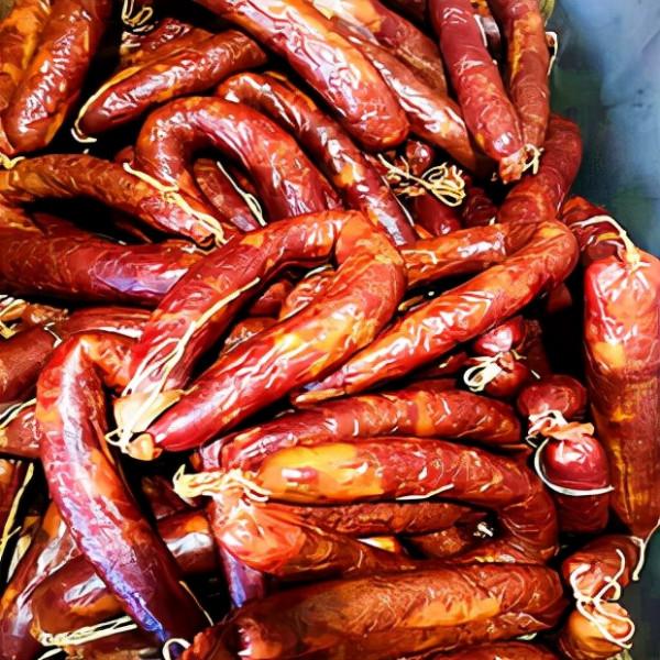 新疆燻馬腸，最攢勁美食，濃濃草原味