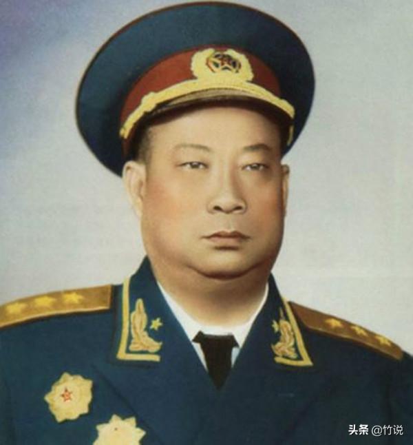 建國時我軍有10位“獨臂將軍”，他們是誰？1955年被授什麼軍銜？