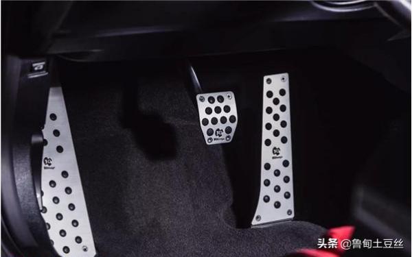 「轂銳馳」改裝讓這臺寶馬F80 M3證明了1+1可以大於2 「轂銳馳」改裝讓這臺寶馬F80 M3證明了1+1可以大於2