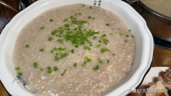 距離海口就1小時車程,人均70可吃到白蓮鵝、鱷魚宴、烤乳豬等 距離海口就1小時車程,人均70可吃到白蓮鵝、鱷魚宴、烤乳豬等