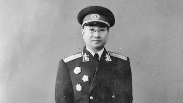 1961年陳賡去世,74歲蔣介石親設靈堂,痛哭道:沒有他就沒有我 1961年陳賡去世,74歲蔣介石親設靈堂,痛哭道:沒有他就沒有我