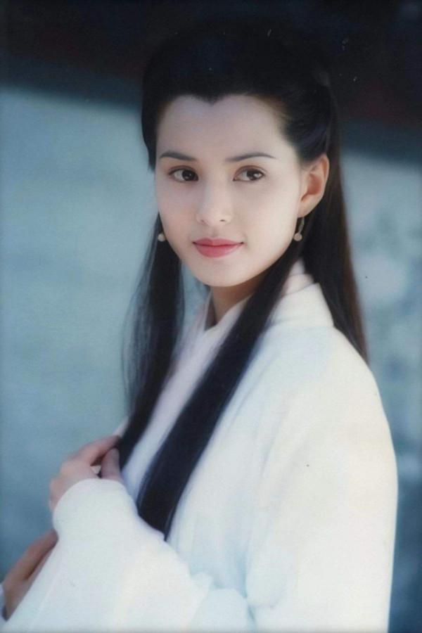 10位女星重扮成名時角色，醫美駐顏與自然老去，差距不言而喻