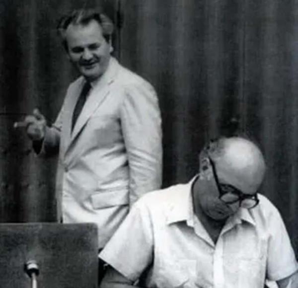 米洛舍維奇妻子在俄病逝:最後歲月接受採訪、出書,為丈夫澄清 米洛舍維奇妻子在俄病逝:最後歲月接受採訪、出書,為丈夫澄清