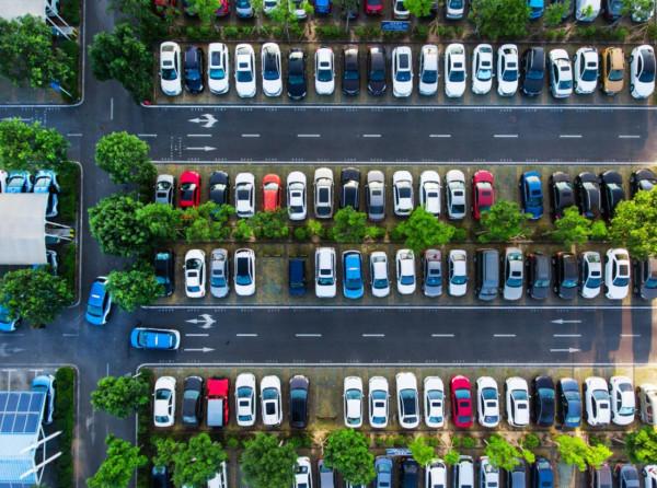 算完一筆賬才明白，“租車位”和“買車位”的差距