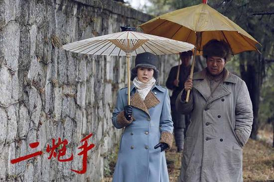 對《二炮手》的一攬子評價：眾星捧月下，一個人的戰鬥