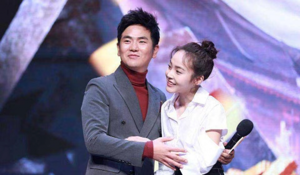 張佳寧：撮合親媽二婚，不原諒生父20年，親舅張曉龍拿她當女兒