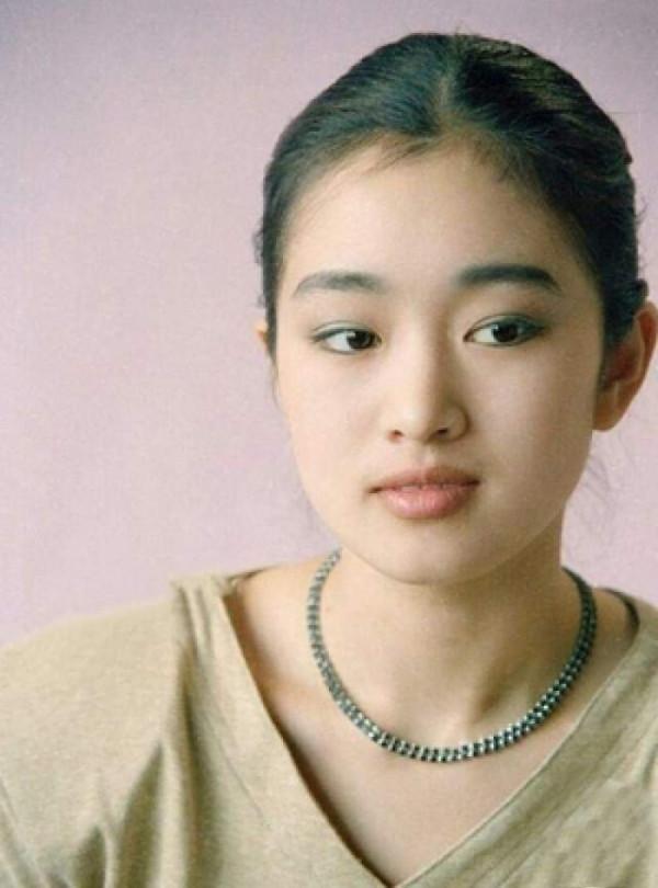 謀女郎顏值進化史：從高階臉鞏俐到甜美劉浩存，誰更勝一籌？