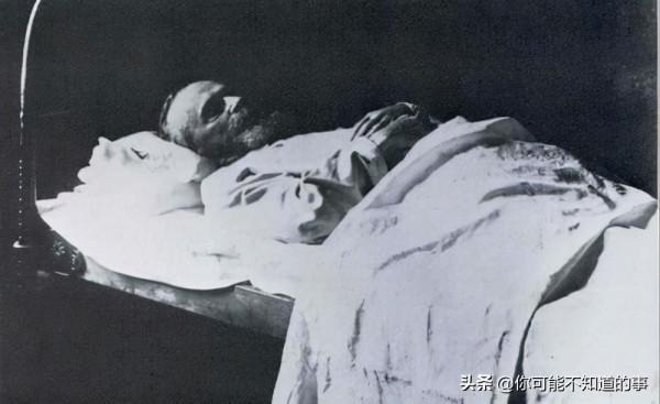 世界上智商最高的人：威廉·詹姆斯·席德斯智商300(3歲自學中文)