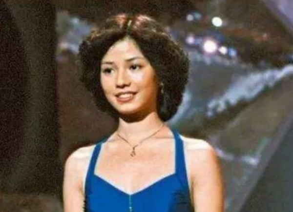 港媒吹上天，卻讓人get不到美感的TVB女星，到底誰眼光有問題