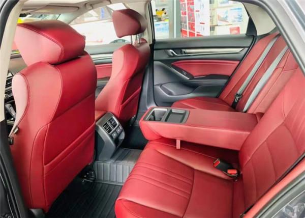 新款本田雅閣已到店，外觀更漂亮，內飾升級，配1.5T和2.0L混動