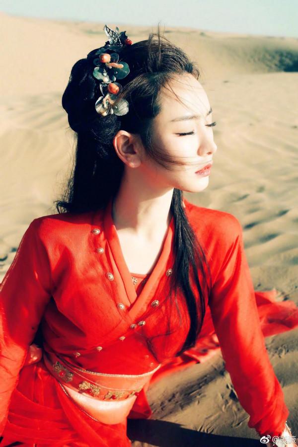 戚薇《新龍門客棧》劇照