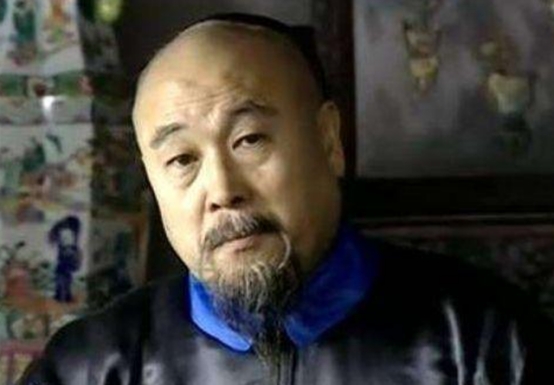 清朝第二大貪官，2.2億家財全是貪汙，想花1億擺平還是被殺