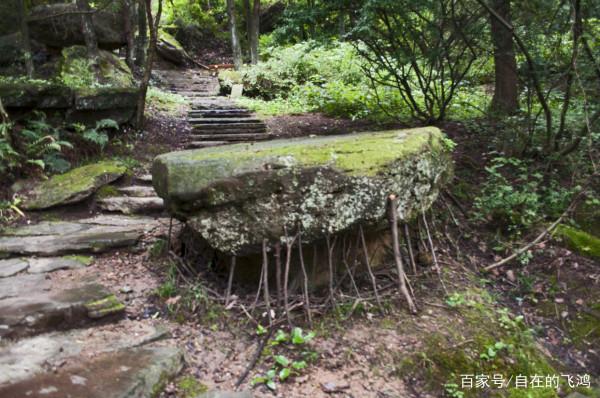 探訪三國古戰場,雨中登牛頭山,觀天下第一山水太極 探訪三國古戰場,雨中登牛頭山,觀天下第一山水太極