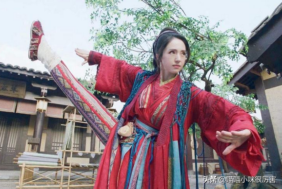 10對撞臉的明星,同臉不同命,有人公開互撕,有的演技天差地別 10對撞臉的明星,同臉不同命,有人公開互撕,有的演技天差地別