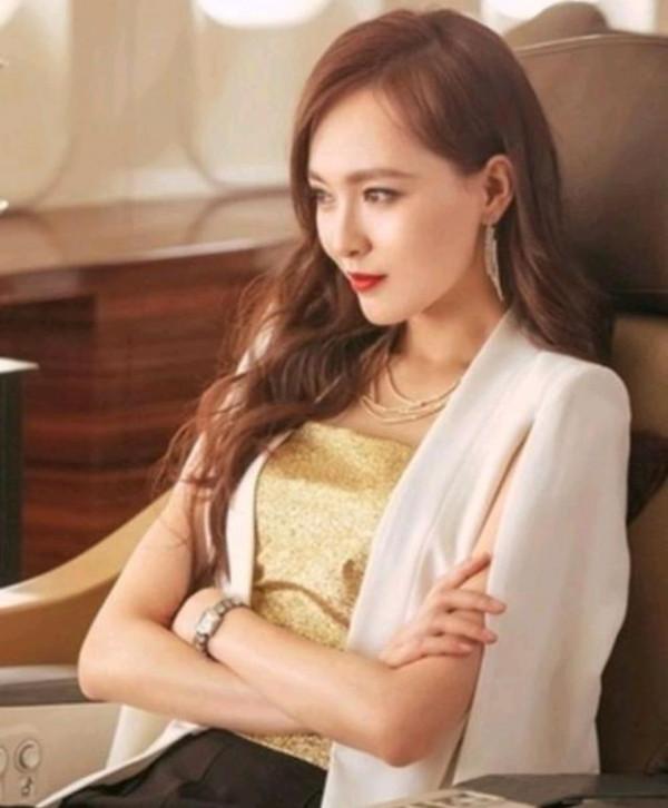 &OpenCurlyDoubleQuote;何以&rdquo;夫婦再次合作，唐嫣戀上歐巴，鍾漢良成了孤家寡人