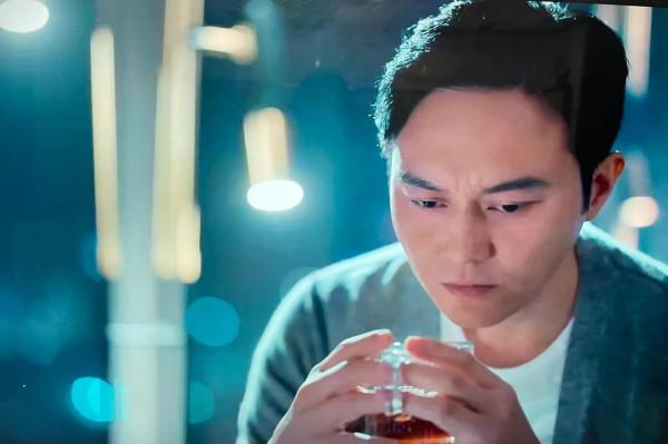 《家族榮耀》甩《飛虎3》十條街，“常青樹”張智霖成收視寶藏