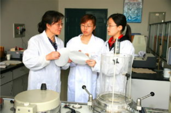 中國女教授張美雲:打破美國封鎖技術!研發的紙比鋼鐵還堅硬七倍 中國女教授張美雲:打破美國封鎖技術!研發的紙比鋼鐵還堅硬七倍