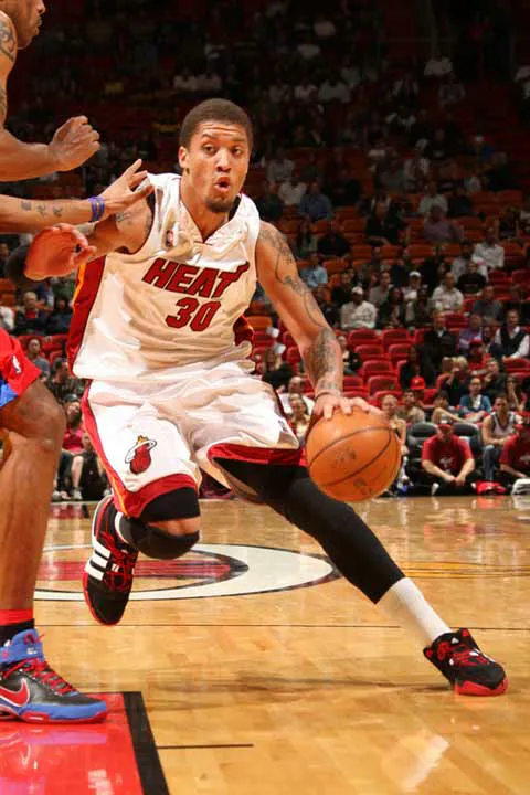 08年選秀大會,威少在第四順位被選中,排在他前面的都有誰? 08年選秀大會,威少在第四順位被選中,排在他前面的都有誰?