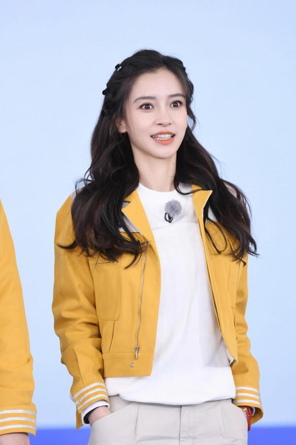 305號“女神”楊穎