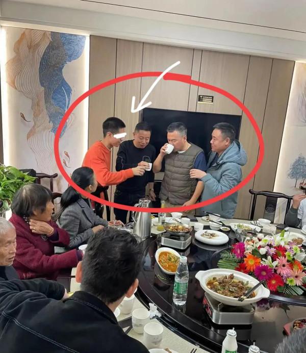 孫海洋開車800公里送孫卓回校，孫卓在車上終於向父母敞開心扉