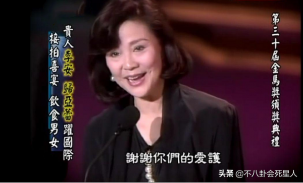 10位自然衰老的中老年女星，面板鬆弛滿面皺紋，但比整容臉舒服