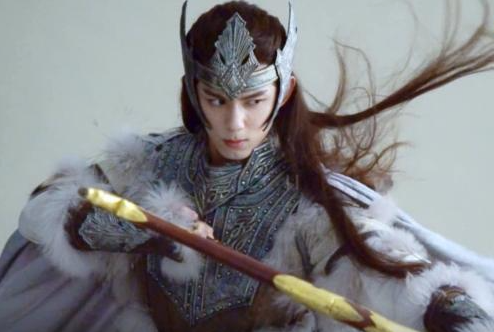 海報被撤，直播被叫停，戲份被刪，吳磊走到今天到底是誰的錯？