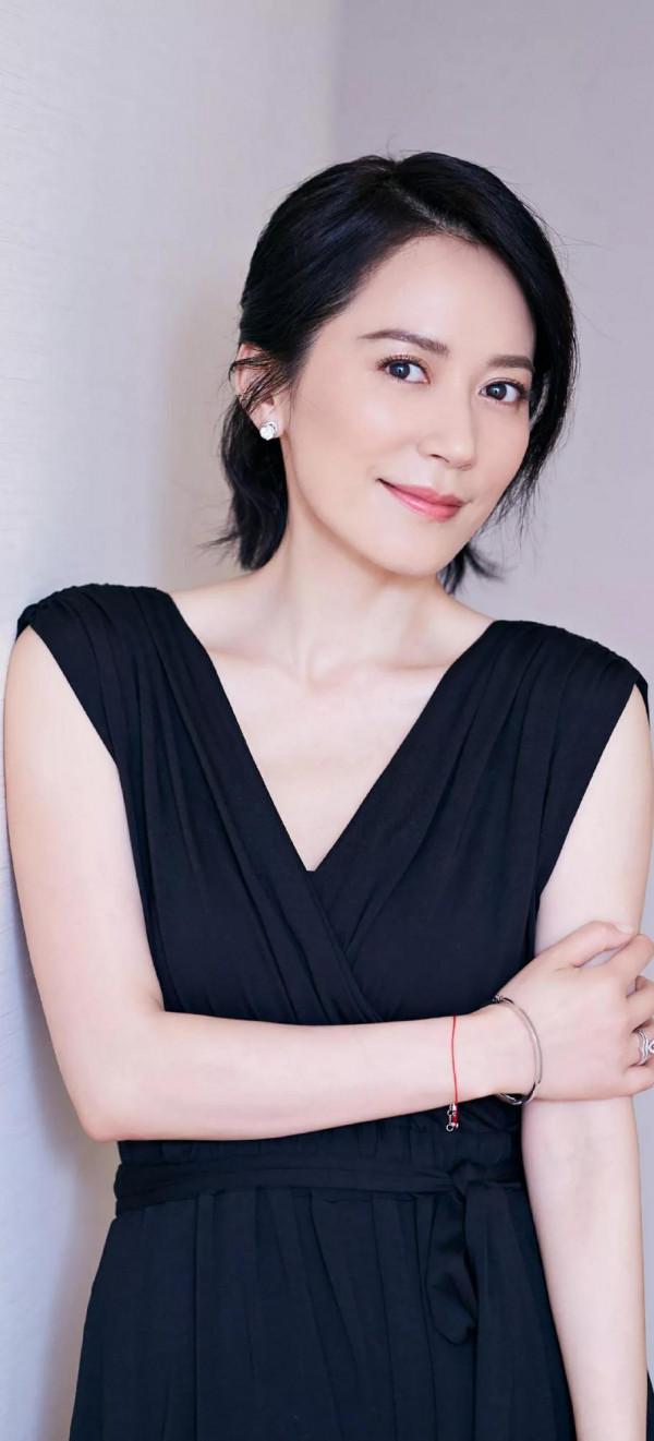 不老女神俞飛鴻絕美高畫質桌布:有一種美叫俞飛鴻 成熟優雅 魅力無限 不老女神俞飛鴻絕美高畫質桌布:有一種美叫俞飛鴻 成熟優雅 魅力無限