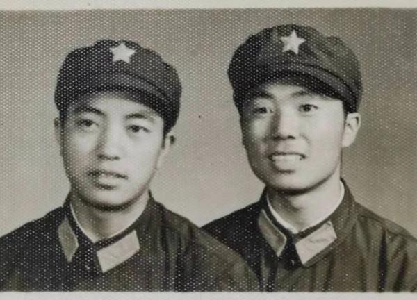 1976,他答應請我吃夾江蒸餃,卻在二郎山翻車犧牲了… 1976,他答應請我吃夾江蒸餃,卻在二郎山翻車犧牲了…