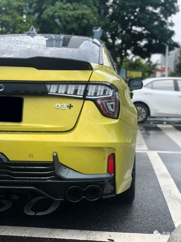 00後大學生改裝領克03+,擁有WTCR年度冠軍車同款顏色 00後大學生改裝領克03+,擁有WTCR年度冠軍車同款顏色