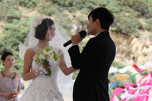 何炅謝娜22年交情,是什麼讓何炅說出:“我會和她保持距離”? 何炅謝娜22年交情,是什麼讓何炅說出:“我會和她保持距離”?