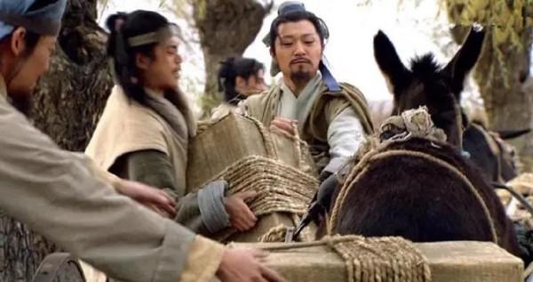 水滸中楊志丟了10萬貫生辰綱，換算成現在的貨幣，相當於多少錢？