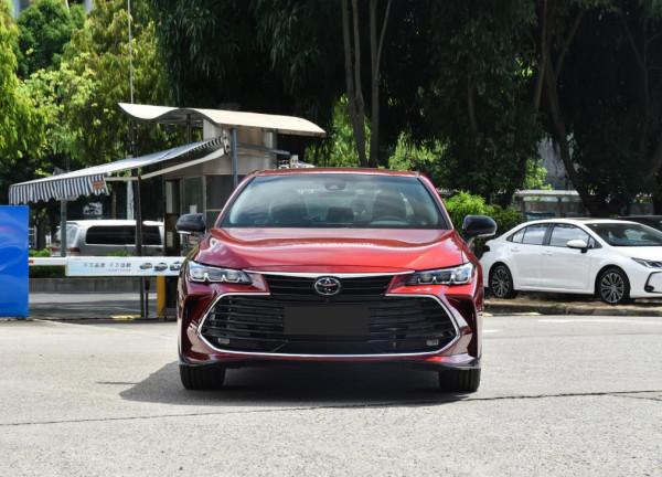 自駕遊買這三款轎車就行，空間大還舒適，跑得越快越省油