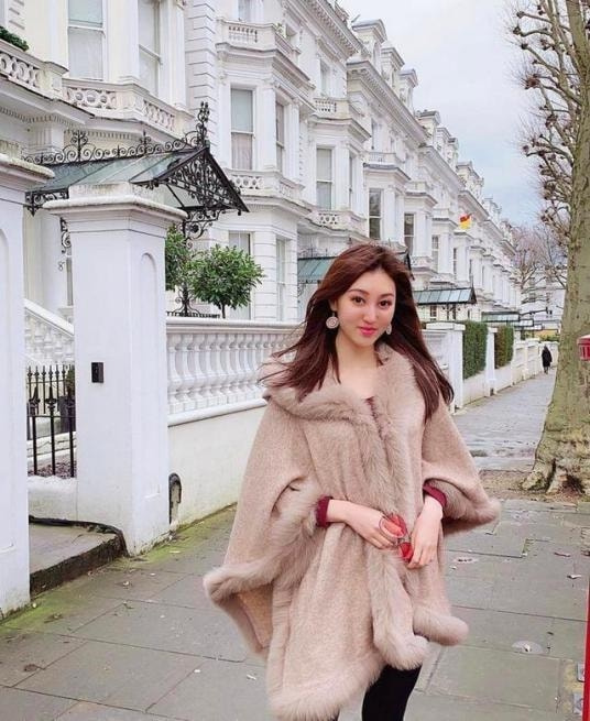 TVB5位“不缺錢”的港姐,張寶兒身價也過億,袁偉豪嫁妝拿到手軟 TVB5位“不缺錢”的港姐,張寶兒身價也過億,袁偉豪嫁妝拿到手軟