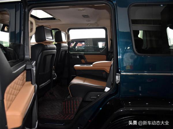 高效能四驅品牌旗艦SUV,6缸動力掛金標,實拍北京BJ80 高效能四驅品牌旗艦SUV,6缸動力掛金標,實拍北京BJ80