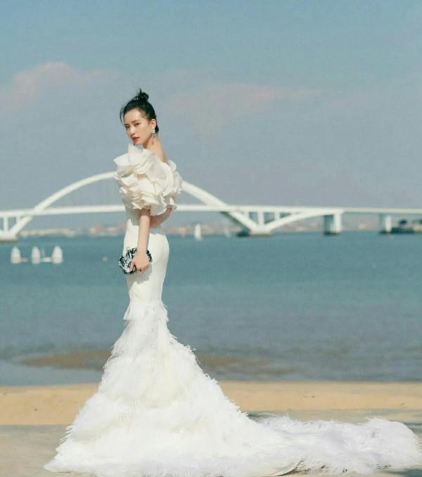 “狐狸眼”有多美?這8位女星的眼睛告訴你,什麼叫媚骨天成 “狐狸眼”有多美?這8位女星的眼睛告訴你,什麼叫媚骨天成