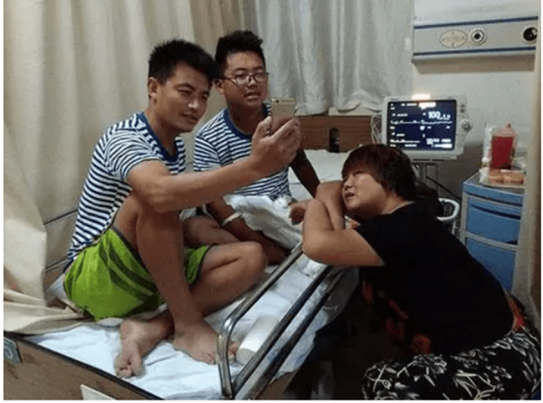 2010年，江蘇殺魚弟一夜爆紅，17歲喝下百草枯，最終卻因鬥毆獲刑