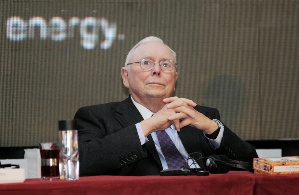 大跌24000億!芒格兇猛加倉阿里巴巴,曾在比亞迪大賺近20倍 大跌24000億!芒格兇猛加倉阿里巴巴,曾在比亞迪大賺近20倍