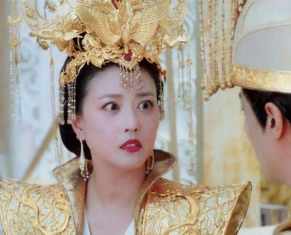 “瞪眼睛”式演技,周海媚版和AB版,告訴你明星和演員的差距 “瞪眼睛”式演技,周海媚版和AB版,告訴你明星和演員的差距