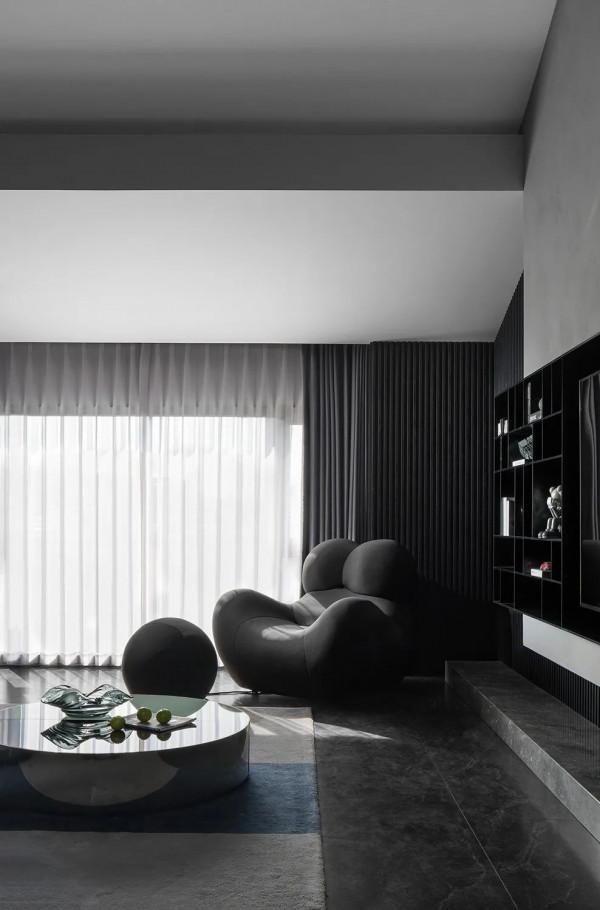 90後夫妻的個性之家,230㎡的黑白灰,進屋之後,處處皆是高階感 90後夫妻的個性之家,230㎡的黑白灰,進屋之後,處處皆是高階感