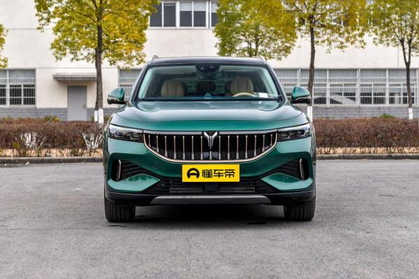 嵐圖FREE：四驅增程版SUV，百公里加速時間4&period;5s，你心動了嗎？