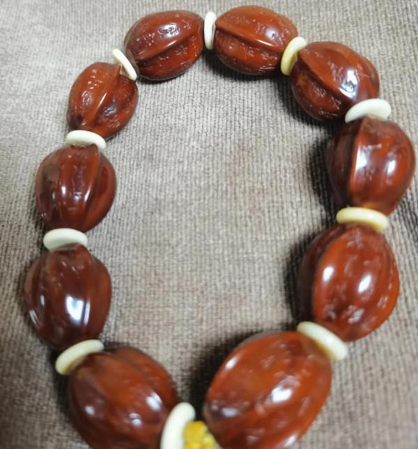 橄欖核雕遇見《老將行》