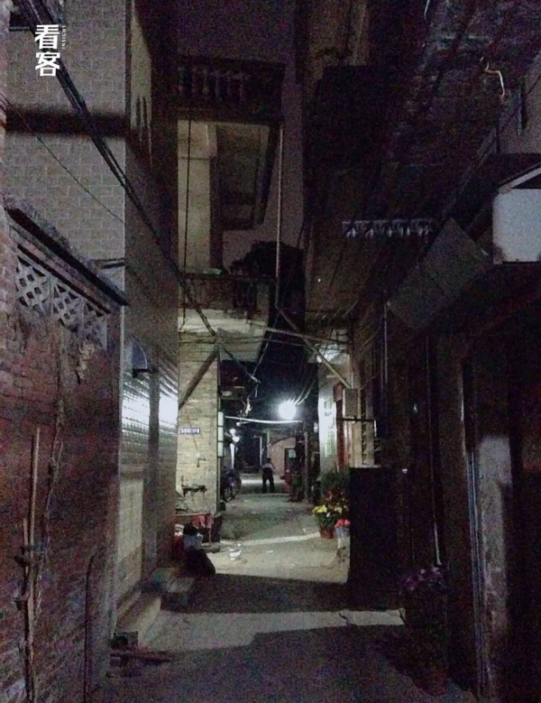 我在全國最大的物流分揀場，上了300個夜班