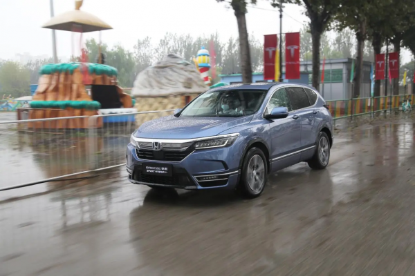 本田皓影銳·混動e+正式上市，NEDC續航為85km，起售價24.78萬