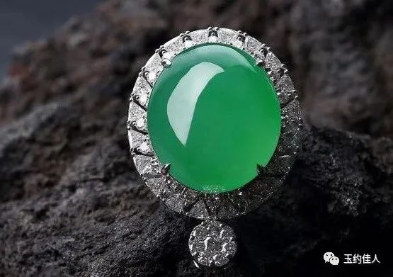 翡翠起瑩是什麼？