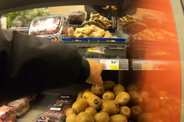 中國小夥的航海日記（三）：瑞典小島物價真貴，買個蒜心都在滴血